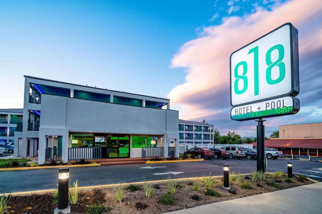 818 Hotel + Pool, Ascend Hotel Collection By Choice Los Ángeles Exterior foto